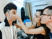 Sử dụng bộ lưu điện cửa cuốn sao cho bền